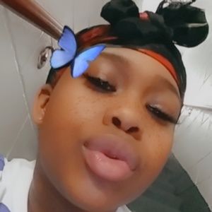 Meet your Posher, Imani